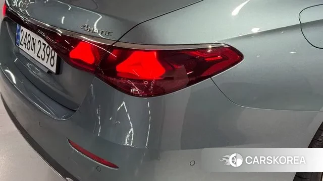 Mercedes-Benz E-Class W214 2025 Синий нефрит из Кореи, фото 4