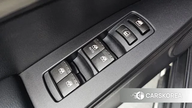 Ssangyong The New Korando Sports 2018 Серый из Кореи, фото 4