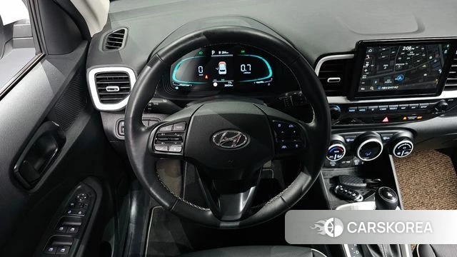 Hyundai Venue 2023 Белый из Кореи, фото 4