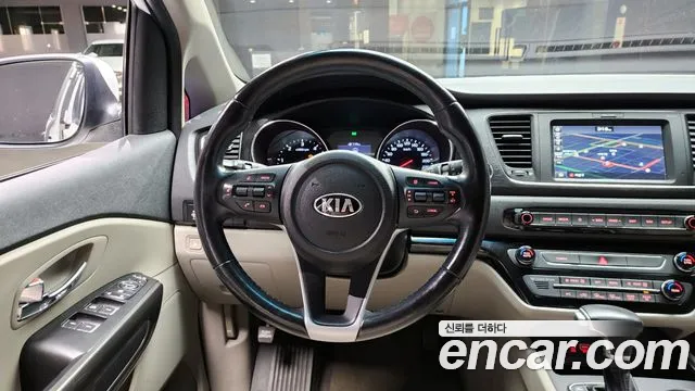 Kia The New Carnival 2019 Белый из Кореи, фото 4