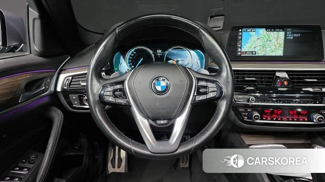 BMW 5 Series (G30) 2018 Серый из Кореи, фото 4