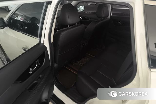 Nissan Qijun 2021 Белый из Китая, фото 4