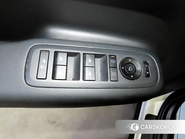 Hyundai Santa Fe (MX5) 2024 Белый из Кореи, фото 4