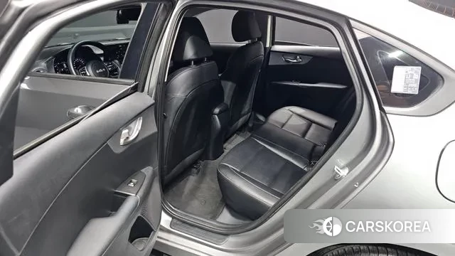 Kia The New K3 2nd generation 2021 Серый из Кореи, фото 4