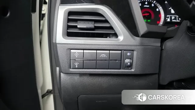 Ssangyong Beautiful Korando 2021 Белый из Кореи, фото 4