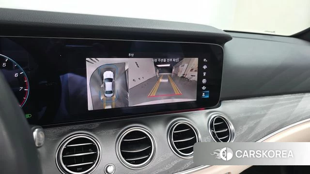 Mercedes-Benz E-Class W213 2022 Белый из Кореи, фото 4