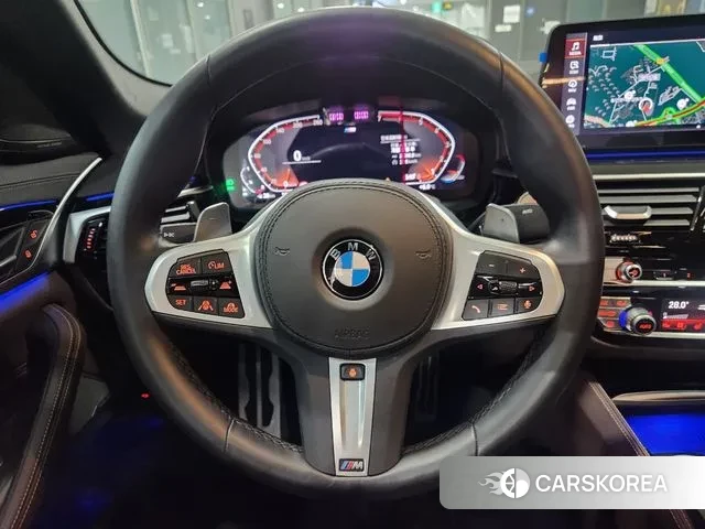 BMW 5 Series (G30) 2023 Черный из Кореи, фото 4