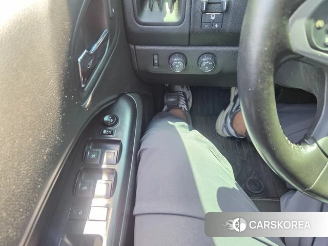 Chevrolet (GM Daewoo) Colorado 2020 Серебряный из Кореи, фото 4