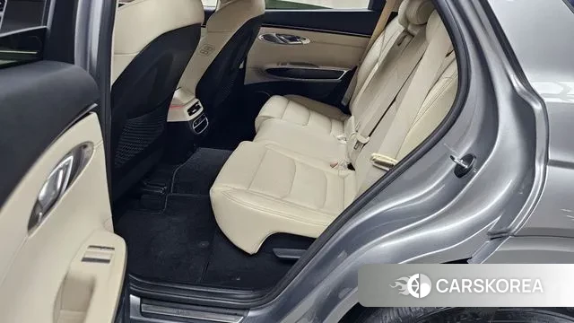 Genesis GV70 2022 Серебристо-серый из Кореи, фото 4