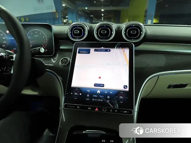 Mercedes-Benz CLE-Class C236 2025 Белый из Кореи, фото 4