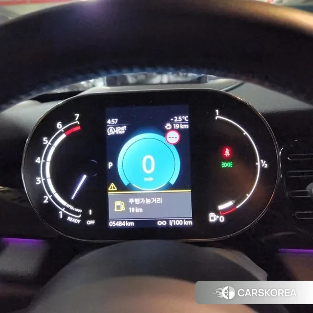 Mini Cooper 2024 Белый из Кореи, фото 4