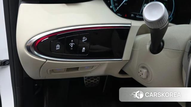 Genesis GV70 2023 Белый из Кореи, фото 4