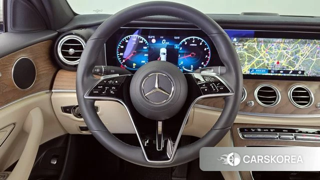 Mercedes-Benz E-Class W213 2021 Белый из Кореи, фото 4