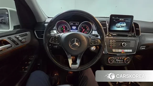 Mercedes-Benz GLE - Class W166 2018 Белый из Кореи, фото 4