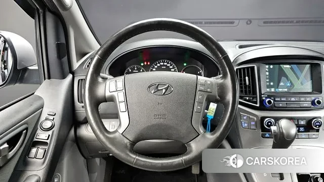 Hyundai The New Grand Starex 2018 Серебристо-серый из Кореи, фото 4