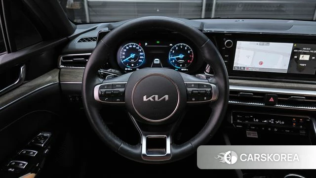 Kia K5 3rd generation 2023 Серый из Кореи, фото 4