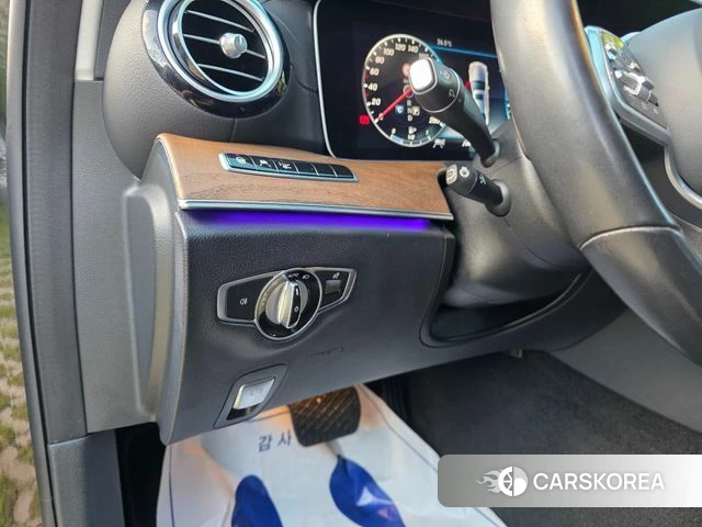 Mercedes-Benz E-Class W213 2020 Черный из Кореи, фото 4