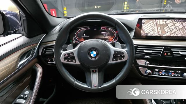 BMW 5 Series (G30) 2019 Черный из Кореи, фото 4