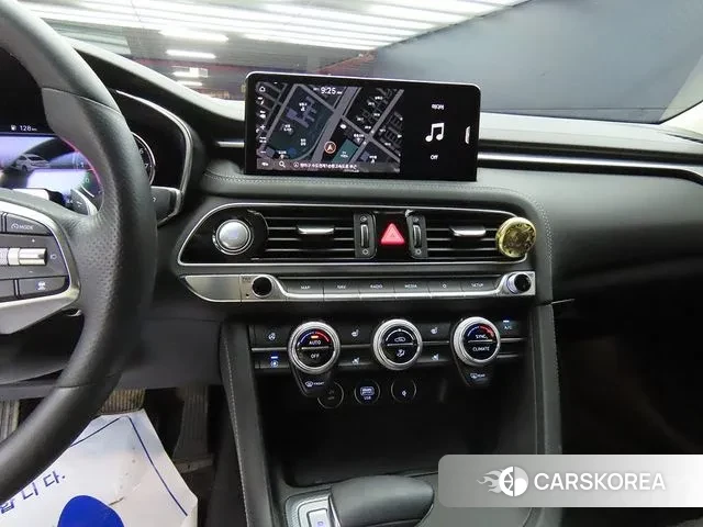 Genesis The New G70 2023 Черный из Кореи, фото 4