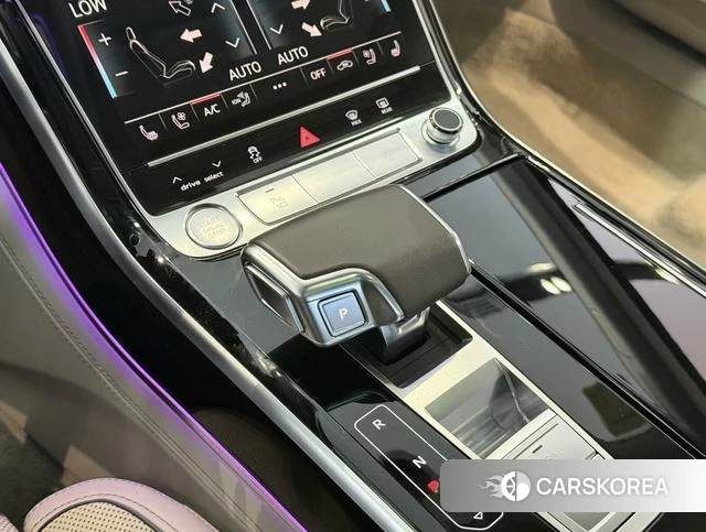 Audi A8 2020 Черный из Китая, фото 4