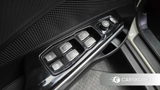 Ssangyong Berry New Tivoli 2022 Белый из Кореи, фото 4