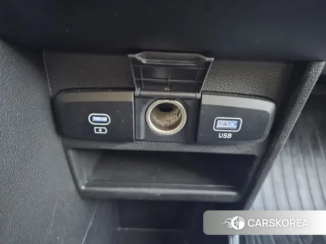 Hyundai Staria 2025 Черный из Кореи, фото 4