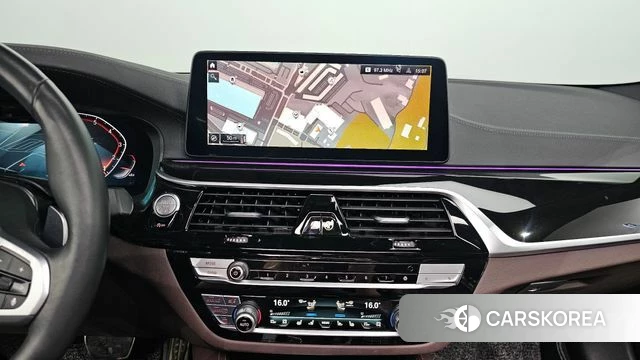 BMW 5 Series (G30) 2022 Черный из Кореи, фото 4