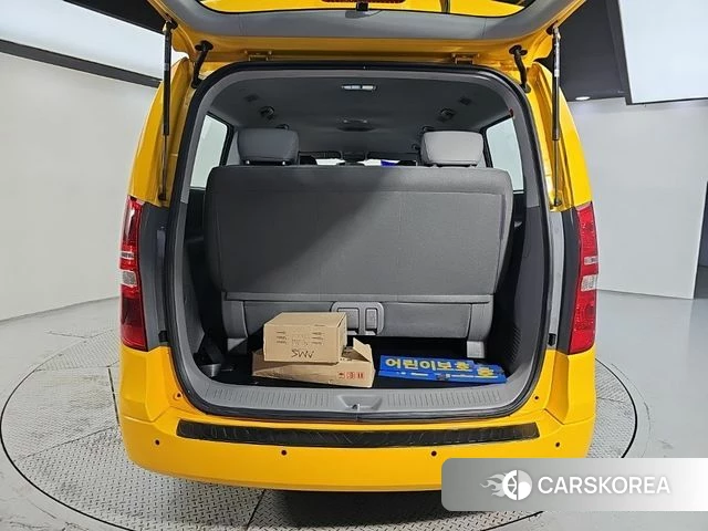 Hyundai The New Grand Starex 2018 Желтый из Кореи, фото 4