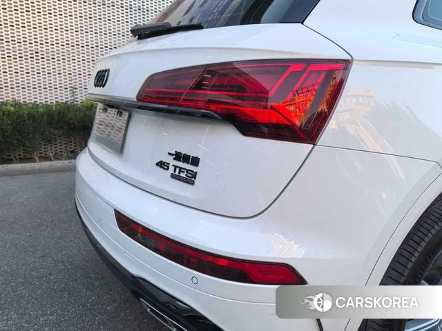 Audi Q5L 2023 Белый из Китая, фото 4