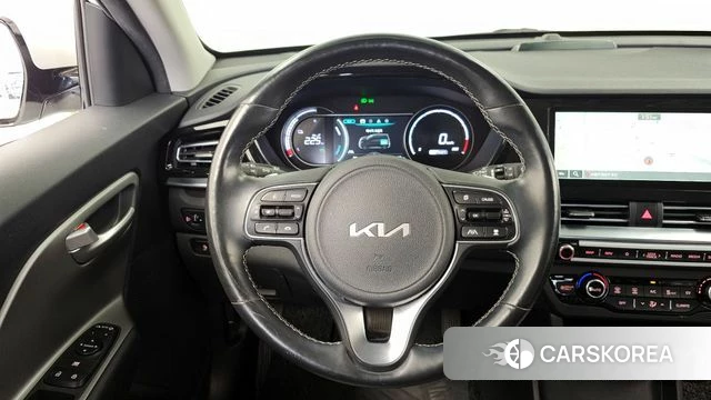 Kia Niro Plus 2022 Белый из Кореи, фото 4