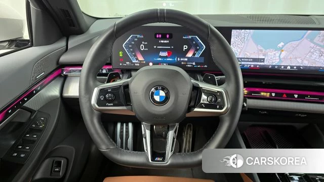 BMW 5 Series (G60) 2024 Белый из Кореи, фото 4