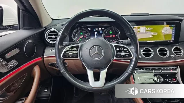 Mercedes-Benz E-Class W213 2020 Белый из Кореи, фото 4