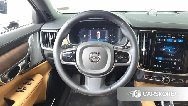 Volvo S90 2023 Белый из Кореи, фото 4