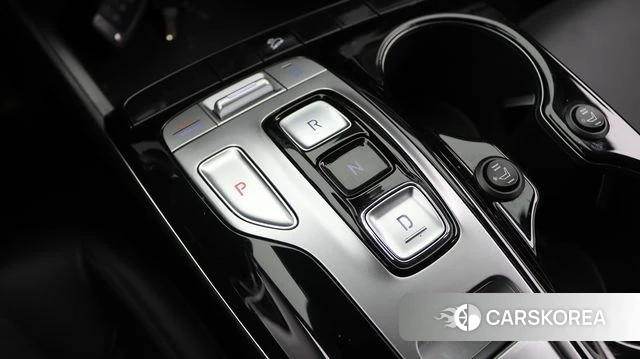 Hyundai Tucson (NX4) 2022 Серебристо-серый из Кореи, фото 4