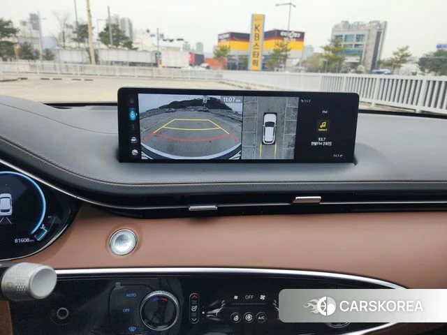 Genesis GV70 2023 Серый из Кореи, фото 4