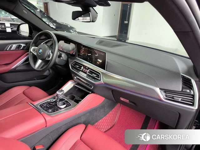 BMW X6 2021 Черный из Китая, фото 4
