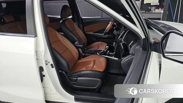 Ssangyong Tivoli Armor 2019 Белый из Кореи, фото 4