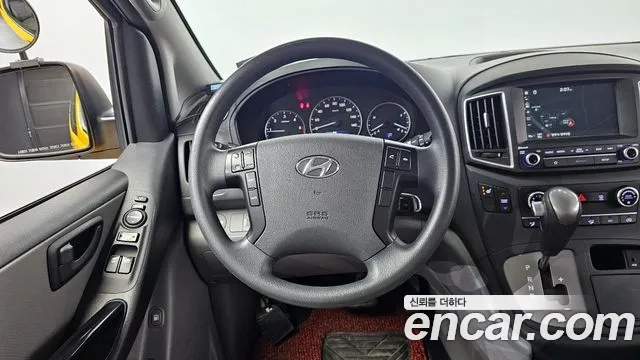 Hyundai The New Grand Starex 2018 Желтый из Кореи, фото 4
