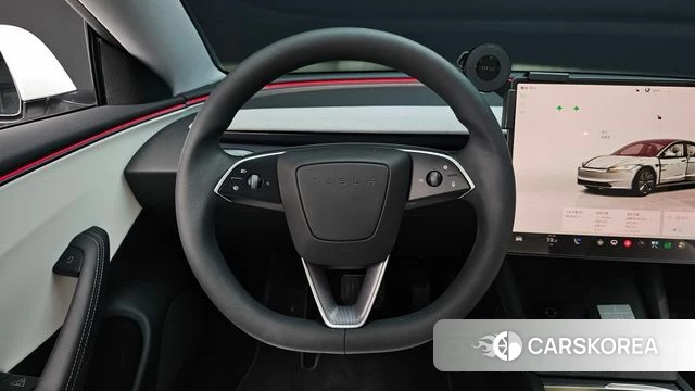 Tesla Model 3 2025 Белый из Кореи, фото 4