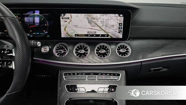 Mercedes-Benz E-Class W213 2022 Белый из Кореи, фото 4