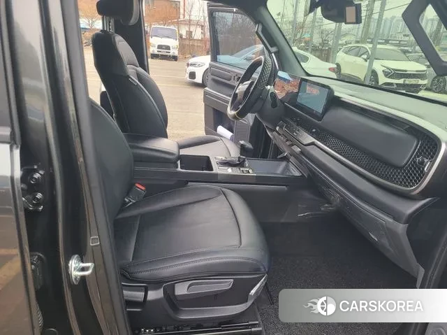 Kia Tasman 2025 Серебристо-серый из Кореи, фото 4