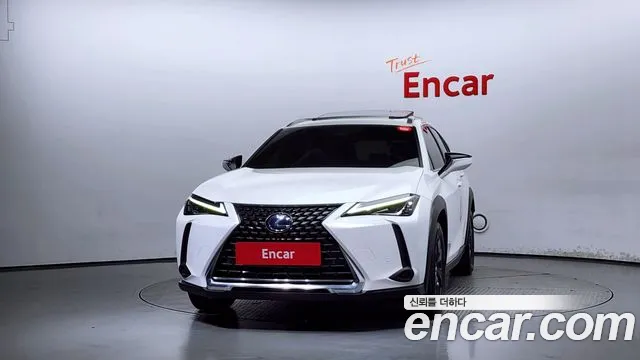 Lexus UX250h id 2664997 из Кореи 4