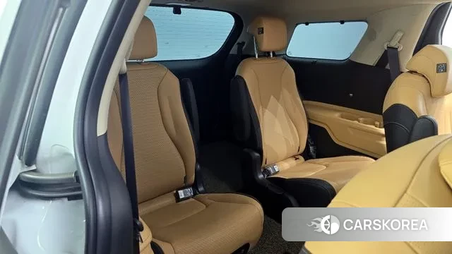 Kia Carnival 4th generation 2023 Белый из Кореи, фото 4