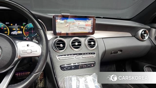 Mercedes-Benz C-Class W205 2021 Белый из Кореи, фото 4