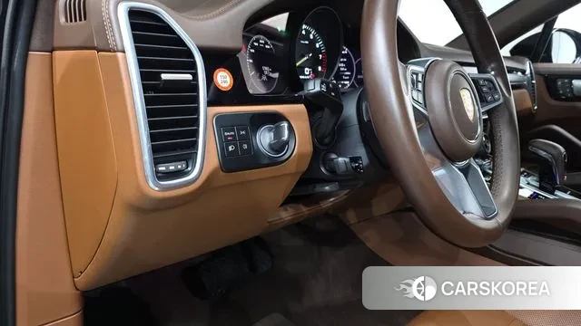 Porsche Cayenne (PO536) 2022 Черный из Кореи, фото 4