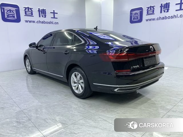 Volkswagen Passat 2022 Черный из Китая, фото 4