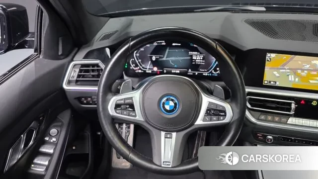 BMW 3 Series (G20) 2022 Черный из Кореи, фото 4