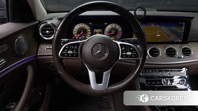 Mercedes-Benz E-Class W213 2018 Серый из Кореи, фото 4