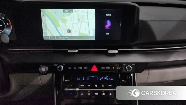 Kia Carnival 4th generation 2023 Белый из Кореи, фото 4