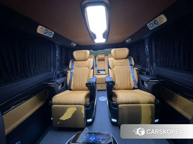 Toyota Hiace 2026 Черный из Китая, фото 4